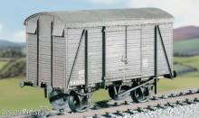 Peco PC591 - SR 12-Tonnen-Kastenwagen-Bausatz mit unebenen Planken und belüftetem Kastenwagen