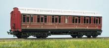 Peco PC722 - LMS Clerestory Composite Coach Kit