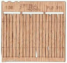 Model Scene PL3-011 - Umzäunung aus Brettern - beschädigt