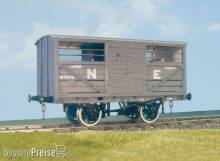 Peco PS05 - LNER Standard-Viehwagen
