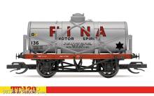 Hornby TT6047 - Kesselwagen Fina 12T Tank Wagon 136