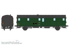 REE Modeles VB-312 - OCEM 32 Luggage Van, black roof and ends, 3 headligths South-East SNCF N°26510 Ep.IIIA