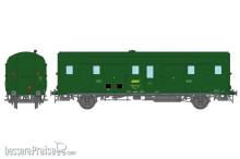 REE Modeles VB-343 - DEV 52 Luggage Van 301 green, modern lantern holders, 3 headlights, South-West SNCF Ep.IV