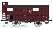 REE Modeles WB-697 - PLM 20 T Closed Wagon Sideros red, N° KKwf 170556 with brakesman home, PLM Era II