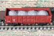 Modellbahn-Bachmann 1010105 - Schotter grau für Fleischmann, für den 2-achs. off. Güterwagen Ommu (Art.- Nr. 8206 u.ä.) Größe: 53 x 17 x 3 mm