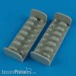 Quickboost QB72 319 - B-24 Liberator oxygen cylinders