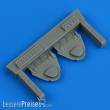 Quickboost QB72 727 - F4U-1 Corsair headrest type B for Tamiya