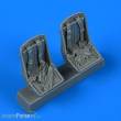 Quickboost QB49 909 - 1:48 Z-126 Trenér seats with seatbelts