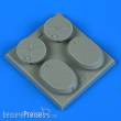Quickboost QB49 100 - 1:48 Su-25 Frogfoot FOD covers