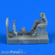 Aerobonus 720.024 - 1:72 WWII RAF Tractor Driver