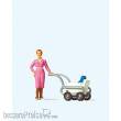 Preiser 28037 - HO Frau mit Kinderwagen