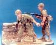 Hobby Fan HF539 - 1:35 101 Airborne 1965-1966- 2 Figures w/Base