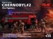 ICM 35902 - 1:35 Chernobyl2. Fire Fighters(AC-40-137A firetruck&4figur&diora base w.backgrou