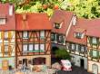 Pola 331769 - Fachwerkhaus mit Schaufenster, Reliefmodell