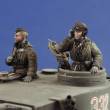 Royal Model RM829 - German tank crew in winter dress - WWII