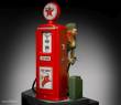 Royal Model RM928 - Pin-up at the gas pump (75mm)