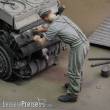 Royal Model RM973 - German soldier at work - WWII