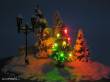 Schönwitz 51292 - Weihnachtsbaum mit Schnee und Lichterkette gelb grün rot beleuchtet N