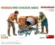 MiniArt 550038077 - 1:35 Fig.-Set Bauarbeiter m. Mischer (2)