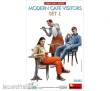 MiniArt 550038085 - 1:35 Kellner und Café Besucher