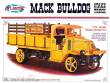Atlantis 562402 - 1/24 Mack Bulldog Stake Truck, 1926