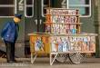 Weinert 5871 - Zeitungswagen für den Bahnsteig (TT)