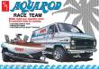 Round2 591338 - 1/25 Aqua Rod Race Team 1975 Chevy Van, Race Boat