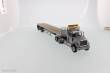 Diecast Masters 71041 - International HX520 Tandem + Flatbed Trailer Zugmaschine + Auflieger - Grau