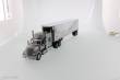 Diecast Masters 71043 - International Lonestar Sleeper w 53 Refrigerated Van Zugmaschine + Auflieger - Silber und Verchromter Auflieger