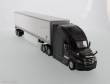 Diecast Masters 71047 - Freightliner Cascadia w. 53´ Dry Cargo Van Zugmaschine + Auflieger - Grau + Weißer Auflieger