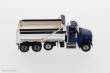 Diecast Masters 71073 - Peterbilt 567 Dump Truck Kieper m. blauer Kabine und verchromter Kieper