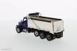Diecast Masters 71073 - Peterbilt 567 Dump Truck Kieper m. blauer Kabine und verchromter Kieper