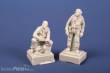 CMK 129-F72371 - US Navy F6F Hellcat Pilot and Mechanic in 1:72