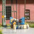 Busch 79910 - Action Set: Bahnsteigkarre beladen