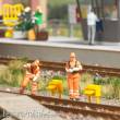 Busch 79921 - Action Set: Rangierer & Wagenmeister, Epoche 5-6