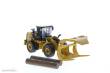 Diecast Masters 85635 - Caterpillar 950M - Log Fork Radlader