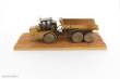 Diecast Masters 85704 - Caterpillar 745 Knickgelenkter LKW verschmutzt
