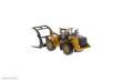 Diecast Masters 85950 - Caterpillar 972M Radlader mit Holzgreifer