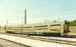 Electrotren HE4043 - RENFE, 4-achs. Autotransportwagen der Gattung DDMA, weiße Farbgebung mit seitl. Schutzgittern, Ep. V