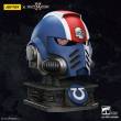 Joy Toy JT01697 - Warhammer 40,000: Space Marine 2 Replik Ultramarines Lieutenant Titus Helm mit Display-Stand 44 cm
