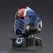 Joy Toy JT01697 - Warhammer 40,000: Space Marine 2 Replik Ultramarines Lieutenant Titus Helm mit Display-Stand 44 cm