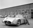 LEGRAND LE87300 - Mercedes Benz 300 SLR Uhlenhaut Coupe, silber, innen rot