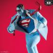 McFarlane Toys MCF30262 - DC Direct Statue 1/10 Superman Red and Blue: Superman by Clayton Henry Limited Edition 16 cm