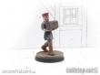 Tabletop-Art TTA200313 - Townsfolk Miniatures - Servant With Treasure Chest