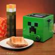 Ukonic UKNC17653 - Minecraft Toaster Green Creeper Cube